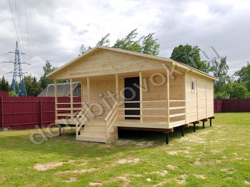 Дачный домик с верандой фото