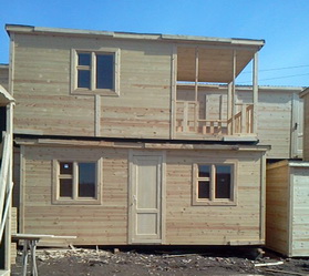 Наша компания 18 апреля 2011 года запустила производство деревянных бытовок.