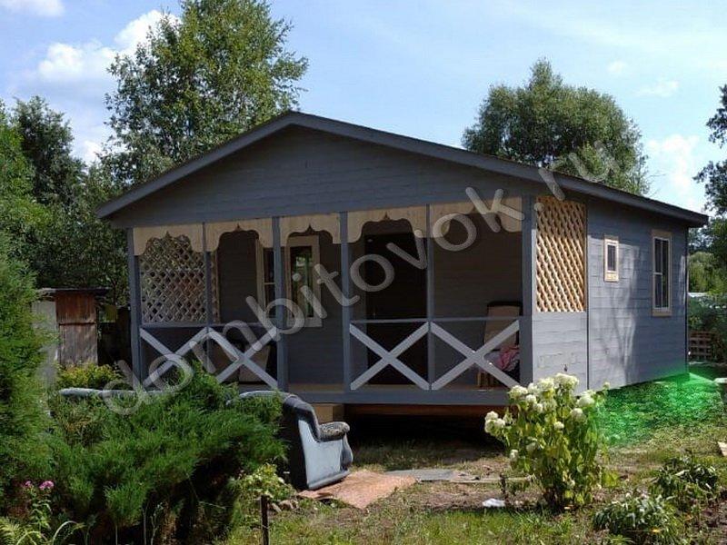 Дачный домик с верандой фото