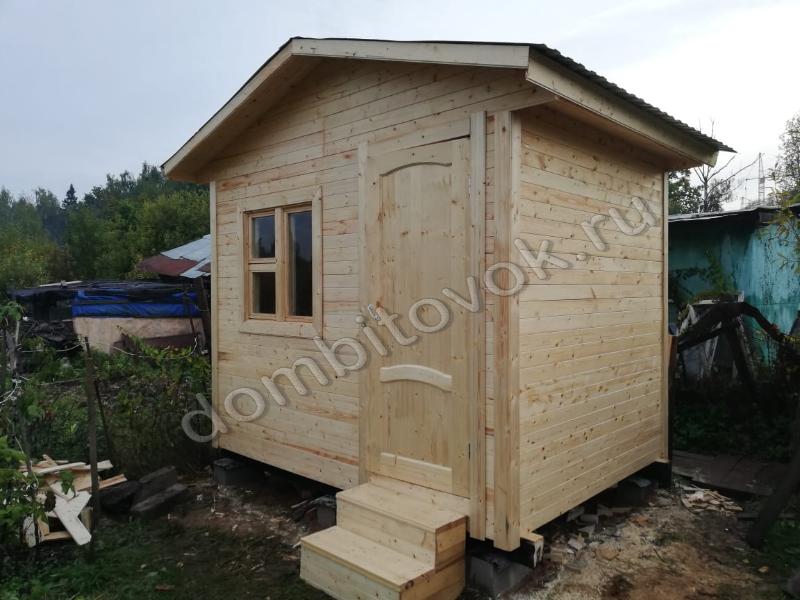 №8 Маленький садовый домик с крыльцом и хоз.помещением 1х1м