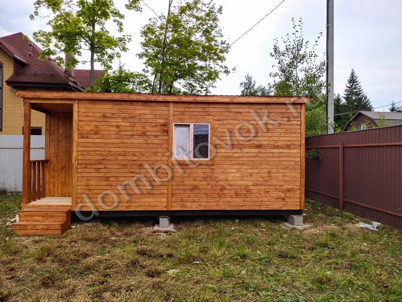 Фото бытовки утепленной с крыльцом 1х1м