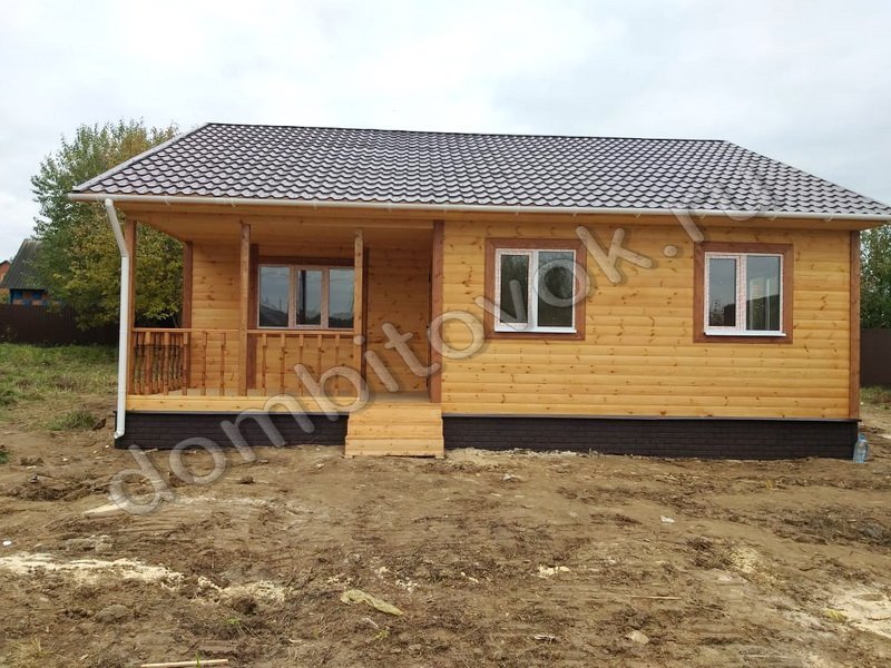 Домик садовый с террасой, прихожей и двумя спальнями фото