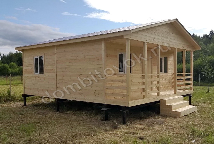 дачный домик с террасой