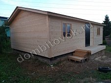 Дачный дом с прихожей, двумя комнатами и кухней фото