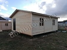 Дачный дом с прихожей, двумя комнатами и кухней фото