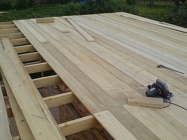 №6 Сплошной черновой пол обрезная доска толщиной 20 мм