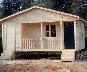 №16 Дачный деревянный дом с террасой, санузлом и двумя комнатами