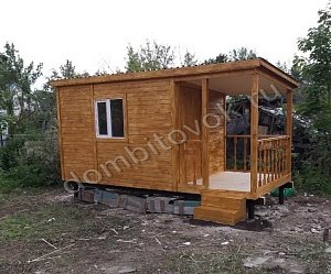 №4 Бытовка дачная с верандой 2х2,3 метра (утепленная)