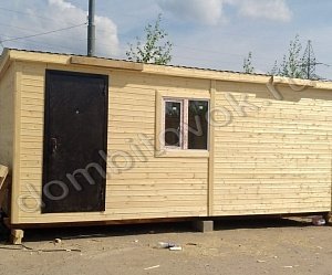 №12 Хозблок с металлической дверью