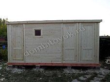 Фото бытовки деревянной трех дверной с отдельными входами