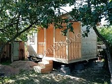 Утепленная бытовка с крыльцом и двумя хоз. помещениями фото