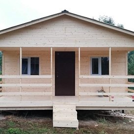 Дачный домик с верандой