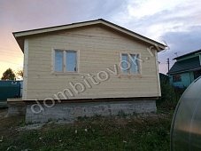 Дачный дом с прихожей, двумя комнатами и кухней фото