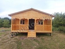 Дачный домик с открытой верандой фото