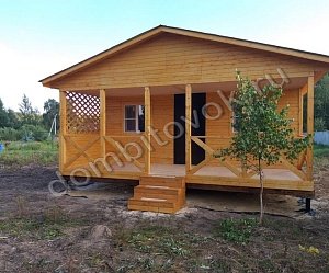 №11 Дачный домик с террасой и двумя комнатами