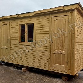 Бытовка деревянная под душ и туалет