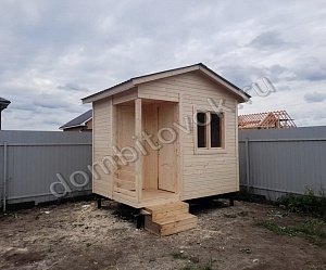 №20 Бытовка с двухскатной крышей, крылечком 1х1м и хоз. помещением (утепленная)