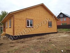 Дачный дом с прихожей, двумя комнатами и кухней фото