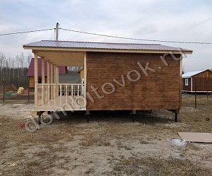 №17 Двухкомнатный садовый домик с террасой, ширина 4 метра 